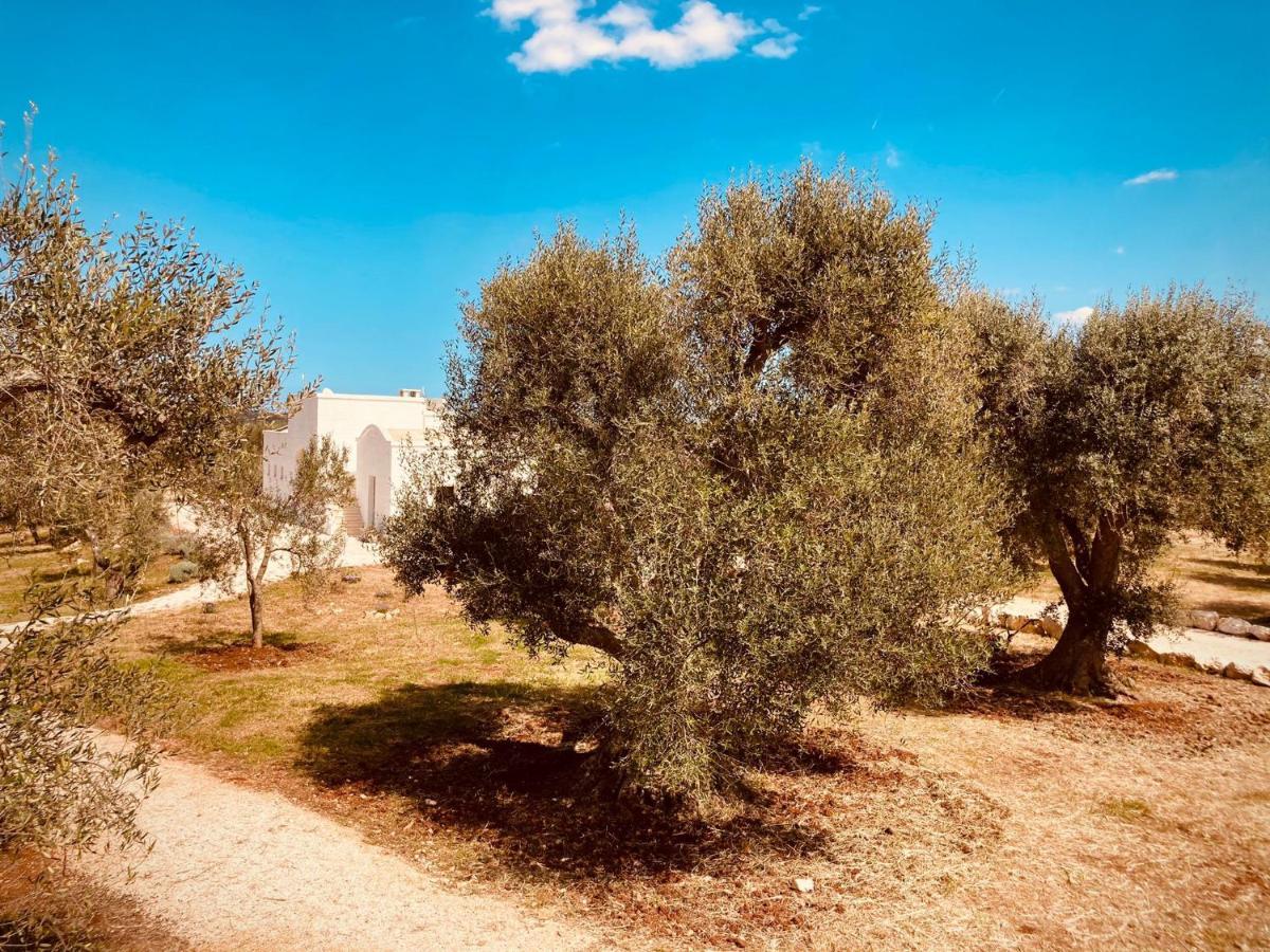 Вилла Trulli Acquasala - Apulian Country Experience Остуни Экстерьер фото