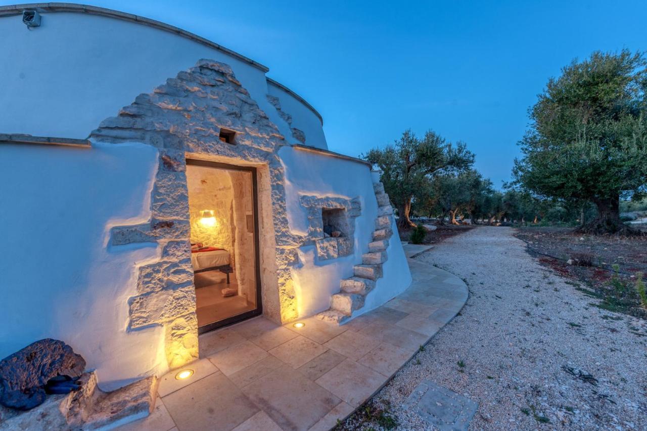 Вилла Trulli Acquasala - Apulian Country Experience Остуни Экстерьер фото